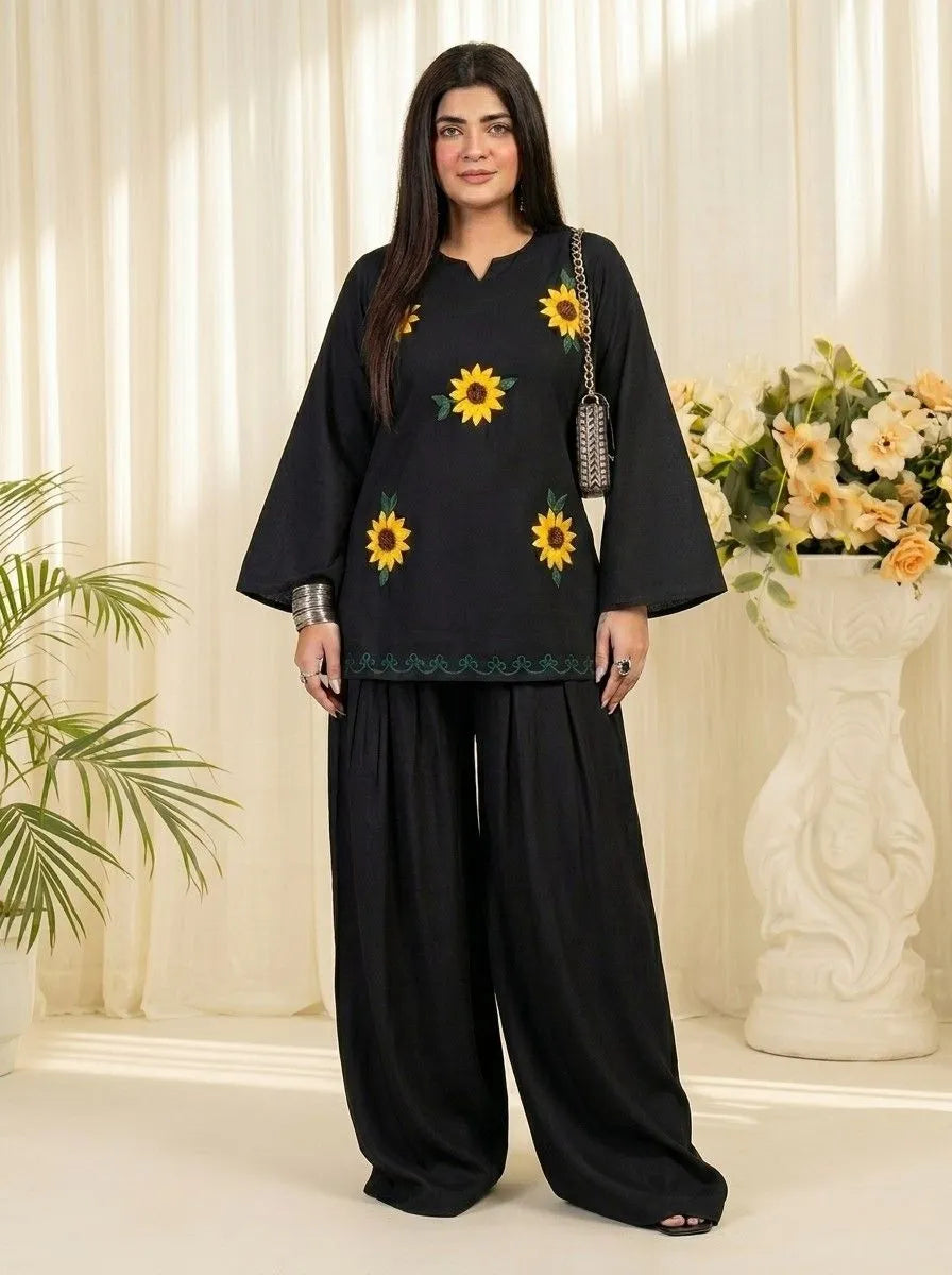 Sunflower Noir 2PC